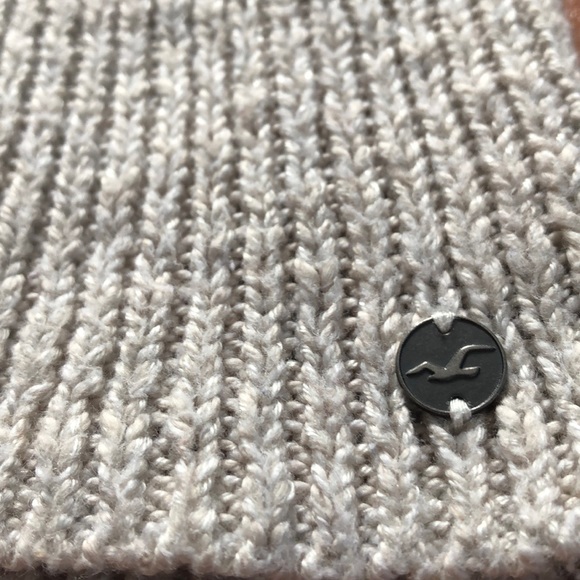 Women’s Knitted Sweater - Picture 2 of 4